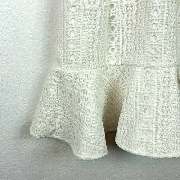 Superdown Del Crochet Keyhole Dress in White Small - Picture 4 of 8